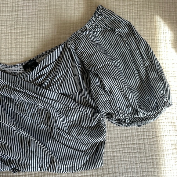 J. Crew Puff Sleeve Striped Cropped Top - Picture 6 of 12